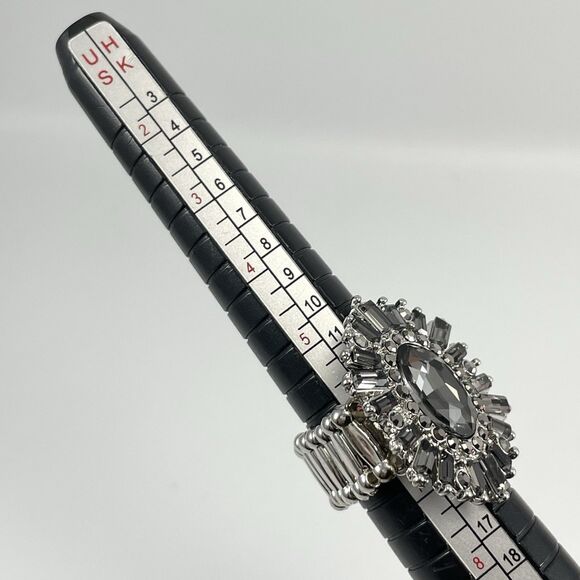 Silver Tone Stretch Band Gray Glass Rhinestone Starburst Bling Ring Adjustable - Picture 7 of 7